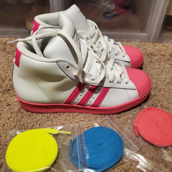 Adidas Pro Model - Picture 2 of 2